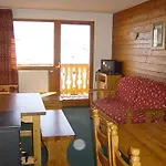 Val 2400 Apart Otel 4*