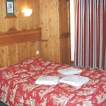 Lejlighedshotel Val 2400